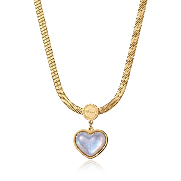 COLLIER COQUILLAGE COEUR