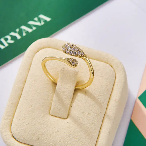 BAGUE OUVERTE À BORD PAVÉ AJUSTABLE - MARYANA BIJOUX