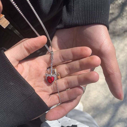 COLLIER CŒUR ET ÉPÉE POUR AMOUREUX 2 PIÈCES