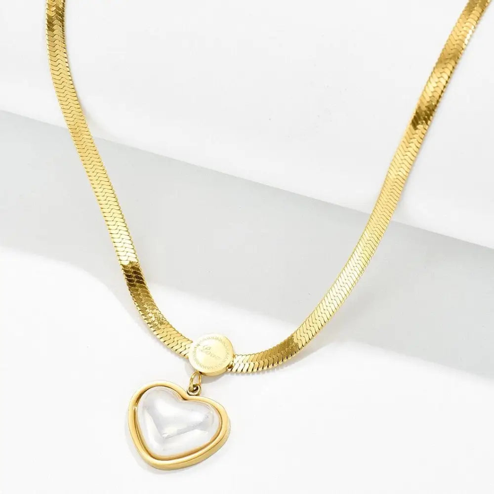 COLLIER COQUILLAGE COEUR