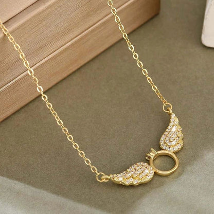 COLLIER DES AILES ROYALES