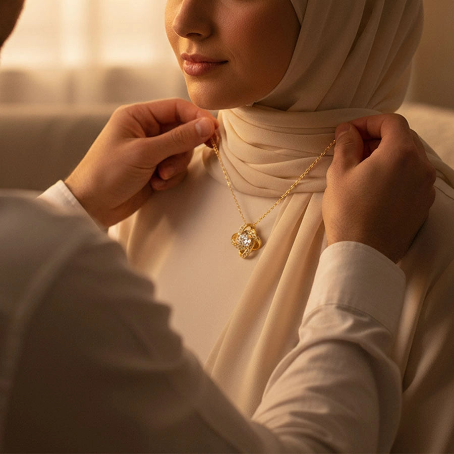 BOÎTE TRÉSOR D’AMOUR AVEC COLLIER ÉCLAT ÉTERNEL