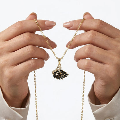 BOITE AMOUR INTEMPOREL AVEC COLLIER CYGNE IMPÉRIAL