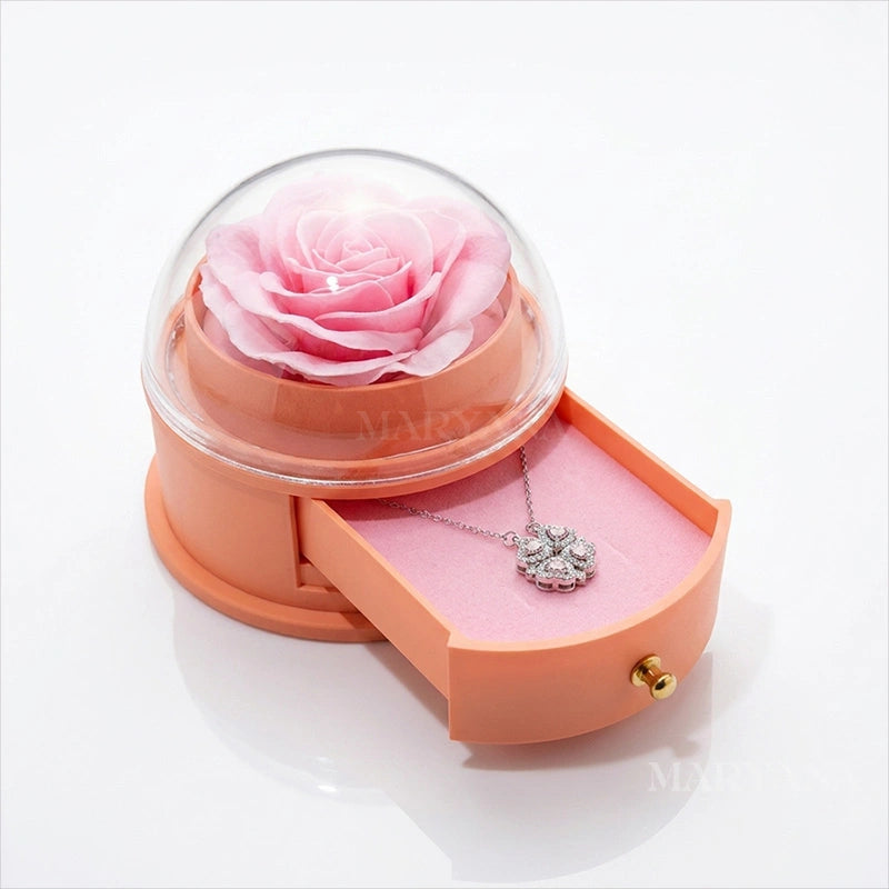 BOÎTE ROSE LUMIÈRE ROSE AVEC COLLIER CŒUR TRÈFLE MAGNÉTIQUE ROSE