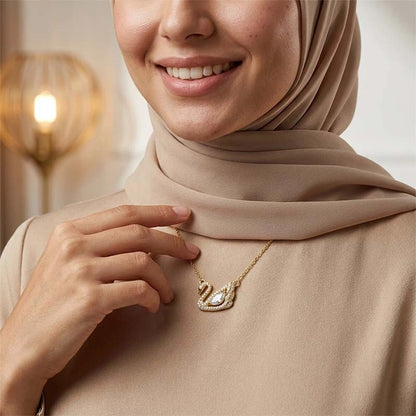 BOITE AMOUR INTEMPOREL AVEC COLLIER CYGNE