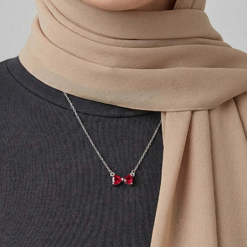 BOITE AMOUR ETERNEL NOIRE AVEC COLLIER RUBY BOW