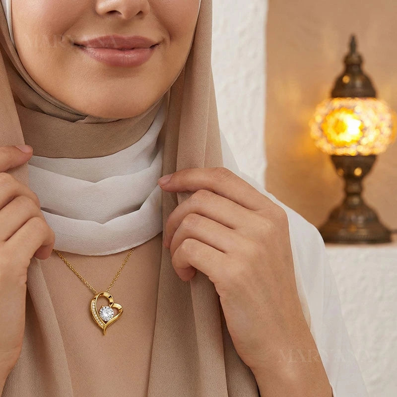 BOÎTE PASSION ÉTERNELLE ROUGE AVEC COLLIER CŒUR PRÉCIEUX