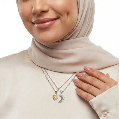 BOITE SPHÈRE MAGIQUE ROUGE AVEC COLLIER SOLEIL ET LUNE