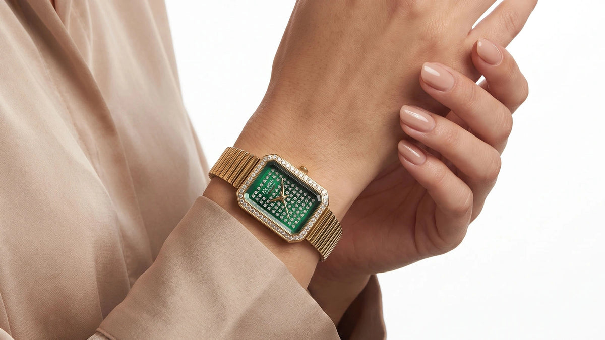 Montre MARYANA portée