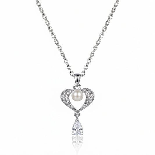 COLLIER PENDENTIF EN FORME STRASS DE LUXE